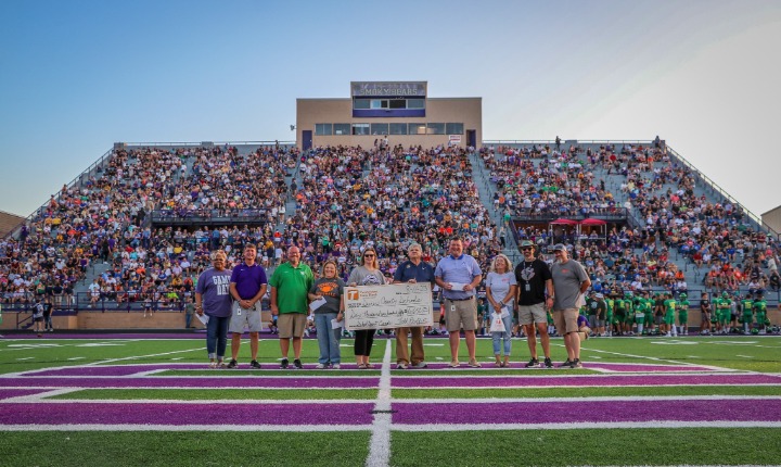 School Spirit Card Donation at SCHS Jamboree